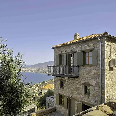 Diotima Homes Villa Kalamata