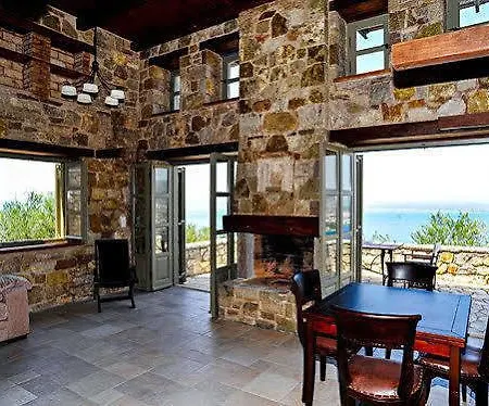 Villa Diotima Homes *