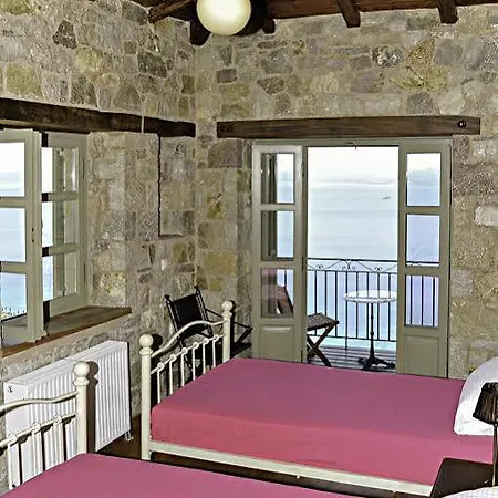 Villa Diotima Homes